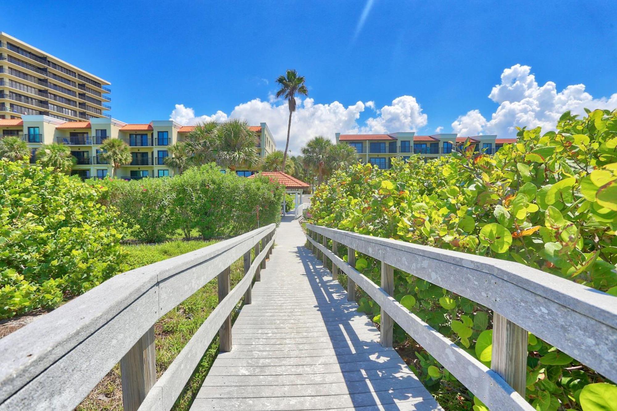 Land'S End 11-406 Beach Front - Premier Villa St. Pete Beach Exterior photo